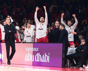 EuroLeague by night: Η άνετη νίκη του Ολυμπιακού και η διαχείριση του Μπαρτζώκα (video)