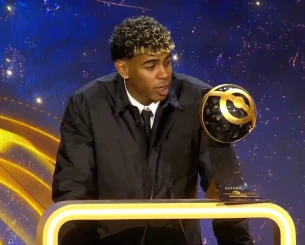 Η ατάκα του Γιαμάλ που εντυπωσίασε τον Κριστιάνο: «Θέλω να χτίσω τη δική μου καριέρα όπως εκείνος»