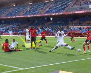 «Χ»αμένοι βαθμοί για Ανγκόλα και Ζιμπάμπουε (videos)