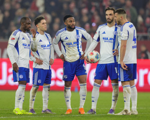 Απίστευτο κι όμως αληθινό: Η πρώτη Σάλκε έχει σκοράρει λιγότερα γκολ από την τελευταία Ντιναμό Δρέσδης