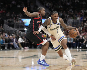 Συνεχίζεται η κατηφόρα των Μπακς