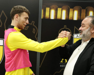 Ηλιόπουλος σε Γκεοργίεφ: «Να γίνεις το κάστρο μας για πολλά χρόνια!» (video)