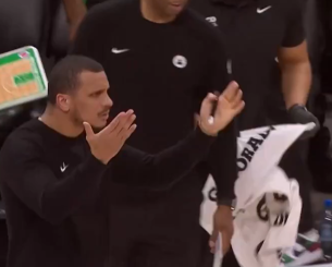 Ο Γκονζάλεθ των Σέλτικς σκόραρε κι ο προπονητής του τον... έκραξε - Ο λόγος (video)