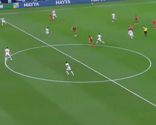 Απίθανο γκολ στον τελικό του Arab Cup: Το Μαρόκο άνοιξε το σκορ με «βολίδα» πίσω από τη σέντρα (video)