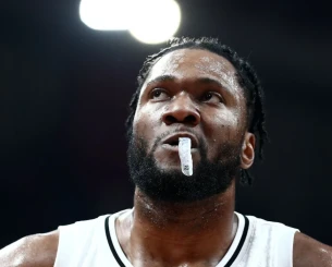 Φερνάντο για Τζόουνς: «Πρώτη φορά ακούω κάτι περί αποχώρησής του»