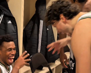 Αποθέωση για Οσμάν στα αποδυτήρια του Παναθηναϊκού μετά τη νίκη επί της Ζάλγκιρις (video)