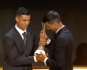 Ο λόγος που ο Κριστιάνο βράβευσε τον Τζόκοβιτς - «Αποτελεί παράδειγμα για μένα»