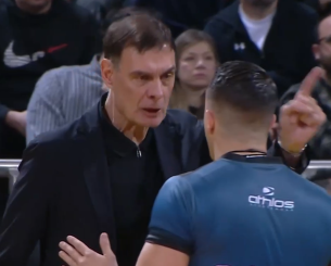 Ο Γουόκαπ ξεκίνησε δυναμικά κόντρα στον Άρη, έπειτα πήρε τεχνική ποινή κι ο Μπαρτζώκας έγινε έξαλλος (videos)