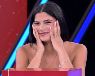 Η εντυπωσιακή κόρη γνωστού Έλληνα πρώην πολίστα έκλεψε την παράσταση στο Deal - Το ποσό που κέρδισε (photos)