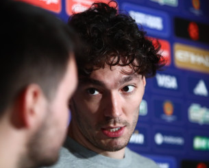 Οσμάν: «Το αν είναι το ρόστερ πλήρες είναι ερώτηση για τον προπονητή»