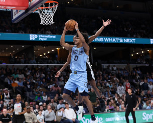 Άνετοι οι Τίμπεργουλβς, χτίζουν σερί οι Λέικερς