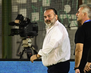 Ο Ηλιόπουλος πήγε στα Σπάτα πριν το ντέρμπι με τον Ολυμπιακό Ο Ηλιόπουλος πήγε στα Σπάτα πριν το ντέρμπι με τον Ολυμπιακό