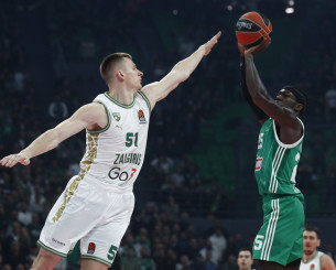 Λόνι Γουόκερ για το βραβείο MVP του Ναν: «Συγχαρητήρια οικογένεια, αυτό είναι τεράστιο» Λόνι Γουόκερ για το βραβείο MVP του Ναν: «Συγχαρητήρια οικογένεια, αυτό είναι τεράστιο»