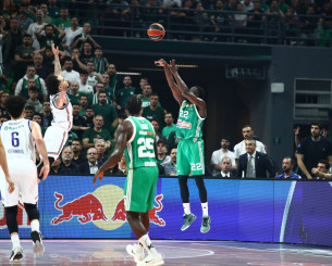 Η τριποντάρα του Γκράντ που κλείδωσε το 1-0 για τον Παναθηναϊκό (video) Η τριποντάρα του Γκράντ που κλείδωσε το 1-0 για τον Παναθηναϊκό (video)