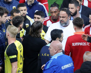 «Καμία συμμετοχή Αλμέιδα στα επεισόδια, δεν αγγίζει τον Κάρμο» «Καμία συμμετοχή Αλμέιδα στα επεισόδια, δεν αγγίζει τον Κάρμο»