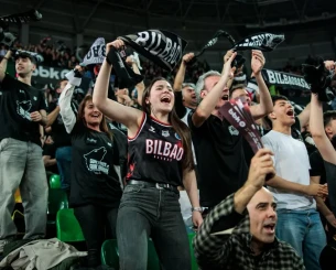«ΠΑΟΚΑΡΑ ΟΛΕ»: Οπαδοί της Μπιλμπάο φώναζαν ρυθμικά για τον ΠΑΟΚ (video) «ΠΑΟΚΑΡΑ ΟΛΕ»: Οπαδοί της Μπιλμπάο φώναζαν ρυθμικά για τον ΠΑΟΚ (video)