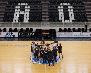 «Χαλάρωμα» στο PAOK Sports Arena υπό το βλέμμα του... Πέτζα για τη Μπιλμπάο «Χαλάρωμα» στο PAOK Sports Arena υπό το βλέμμα του... Πέτζα για τη Μπιλμπάο