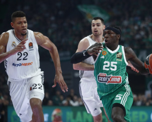 Αντίδραση Ναν για το βραβείο MVP που πήρε ο Ταβάρες Αντίδραση Ναν για το βραβείο MVP που πήρε ο Ταβάρες