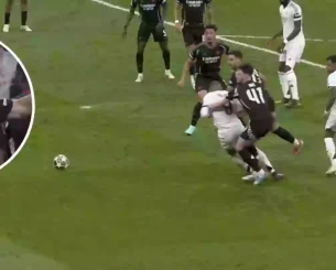 Αυτός είναι ο λόγος που η UEFA πήρε πίσω το πέναλτι στον Εμπαπέ μετά από έξι λεπτά αναμονής Αυτός είναι ο λόγος που η UEFA πήρε πίσω το πέναλτι στον Εμπαπέ μετά από έξι λεπτά αναμονής