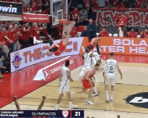 Ο Μιλουτίνοφ... διαλύει το καλάθι της Ρεάλ (video) Ο Μιλουτίνοφ... διαλύει το καλάθι της Ρεάλ (video)