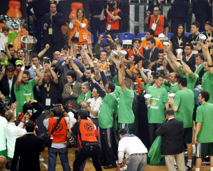 Ο Παναθηναϊκός πάει να πάρει πρόκριση στο Final 4 τη μέρα που «έραψε» το τέταρτο αστέρι του Ο Παναθηναϊκός πάει να πάρει πρόκριση στο Final 4 τη μέρα που «έραψε» το τέταρτο αστέρι του