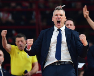 H Φενέρ έκανε την αρχή: «Σκούπισε» την Παρί και πάει... Άμπου Ντάμπι