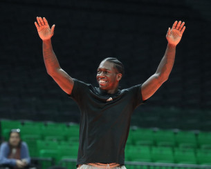 «MVP MVP» - Η είσοδος του Κέντρικ Ναν στο ΟΑΚΑ «MVP MVP» - Η είσοδος του Κέντρικ Ναν στο ΟΑΚΑ