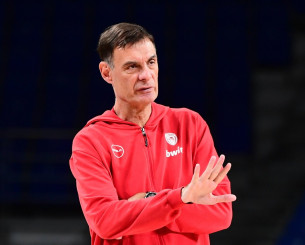 Μπαρτζώκας: «Ο Φουρνιέ παίρνει φάρμακα - Δεν ξέρουμε ακόμα αν θα παίξει» Μπαρτζώκας: «Ο Φουρνιέ παίρνει φάρμακα - Δεν ξέρουμε ακόμα αν θα παίξει»