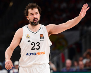 Αουτσάιντερ για… φίλημα Αουτσάιντερ για… φίλημα