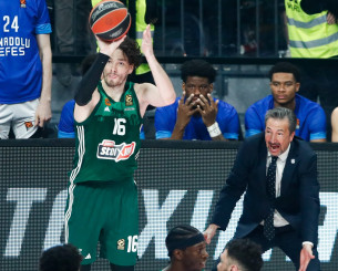 Βραδιά ρεκόρ στη νίκη «Άμπου Ντάμπι» για τον Οσμάν