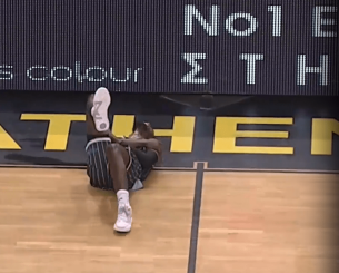 Η στιγμή του τραυματισμού του Χέντερσον (video)