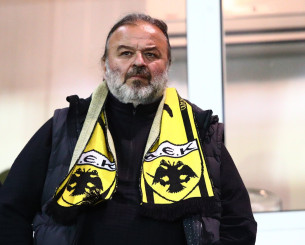 Στην Πάτρα δίπλα στην ΑΕΚ Β' ο Ηλιόπουλος Στην Πάτρα δίπλα στην ΑΕΚ Β' ο Ηλιόπουλος