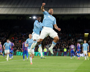 «Όρθια» η Νότιγχαμ στο «Selhust Park», έμεινε ζωντανή στην μάχη για το «σεντόνι» «Όρθια» η Νότιγχαμ στο «Selhust Park», έμεινε ζωντανή στην μάχη για το «σεντόνι»