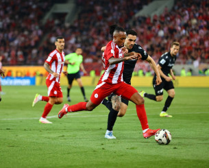 Tα highlights της νίκης του Ολυμπιακού επί του ΠΑΟΚ με 4-2 (video) Tα highlights της νίκης του Ολυμπιακού επί του ΠΑΟΚ με 4-2 (video)