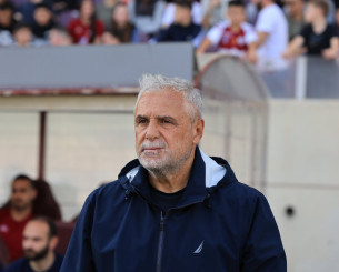 Η Καλαμάτα συμφώνησε οριστικά με τον Βοσνιάδη - «Χτίζει» από νωρίς το ρόστερ Η Καλαμάτα συμφώνησε οριστικά με τον Βοσνιάδη - «Χτίζει» από νωρίς το ρόστερ