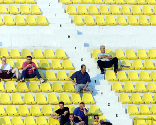 Δημοσκόπηση Athletiko: Οι Έλληνες φίλαθλοι δεν πηγαίνουν στο γήπεδο