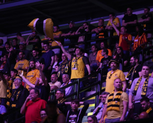 Ο κόσμος της ΑΕΚ έδειξε την αφοσίωσή του στην ομάδα με έναν ιδιαίτερο τρόπο