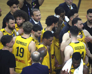 Αποδυτήρια... κηδεία και απόλυτη απογοήτευση στην ΑΕΚ Αποδυτήρια... κηδεία και απόλυτη απογοήτευση στην ΑΕΚ
