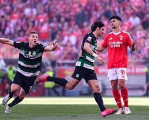 Ισόπαλες Μπενφίκα-Σπόρτινγκ με σόου Παυλίδη και ο τίτλος θα κριθεί την τελευταία αγωνιστική