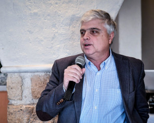 Ο Μάνος Παπαδόπουλος υπέγραψε στη Χάποελ Τελ Αβίβ - Ποιος ο ρόλος του Ο Μάνος Παπαδόπουλος υπέγραψε στη Χάποελ Τελ Αβίβ - Ποιος ο ρόλος του