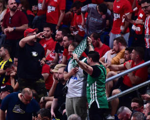Κίνδυνος φυλάκισης από έναν χρόνο έως ισόβια για επεισόδια στο Άμπου Ντάμπι - Όλοι οι νόμοι Κίνδυνος φυλάκισης από έναν χρόνο έως ισόβια για επεισόδια στο Άμπου Ντάμπι - Όλοι οι νόμοι