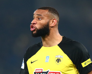 Ο Ερυθρός Αστέρας έκανε επαφή με τον Μουκουντί