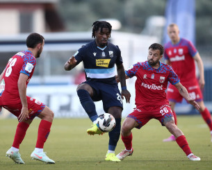 Με δυάδα στα playouts στο 12.21 και ειδικό στο 10.00!