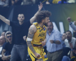 Χέιλ στο Athletiko: «Στόχος μου το NBA - Έχω κερδίσει τον σεβασμό όλων» Χέιλ στο Athletiko: «Στόχος μου το NBA - Έχω κερδίσει τον σεβασμό όλων»