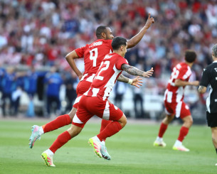 Ελ Κααμπί τι κάνεις; - Σκόραρε το 60ο γκολ σε 94 ματς με τον Ολυμπιακό! (video)