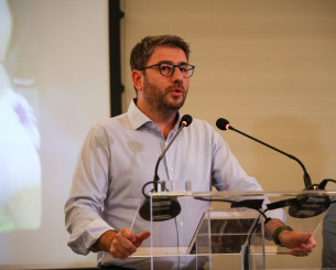 Νίκος Ανδρουλάκης: «Ως Κρητικός, εύχομαι ο ΟΦΗ να πάρει το κύπελλο» Νίκος Ανδρουλάκης: «Ως Κρητικός, εύχομαι ο ΟΦΗ να πάρει το κύπελλο»