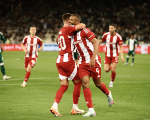 Άλωσε και το ΟΑΚΑ ο Ολυμπιακός απέναντι στον αυτόχειρα Παναθηναϊκό