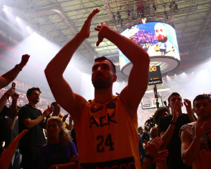 Κουζέλογλου: «Τα δώσαμε όλα, αλλά πήραμε λάθος αποφάσεις στο τέλος»