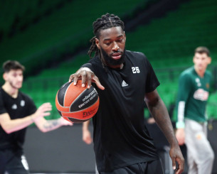 Κρίνεται η συμμετοχή του Λεσόρ: Ολοκληρώνει σήμερα την αποθεραπεία του και μπαίνει στις προπονήσεις