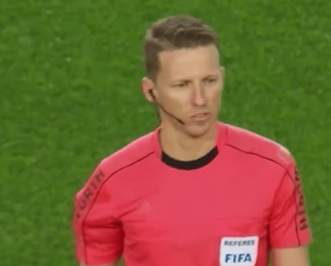 Νέα επίθεση της Ρεάλ σε διαιτητή: «Ενας οπαδός της Μπαρτσελόνα θα διαιτητεύσει το Clasico» Νέα επίθεση της Ρεάλ σε διαιτητή: «Ενας οπαδός της Μπαρτσελόνα θα διαιτητεύσει το Clasico»